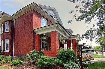Li-Li Bed & Breakfast3