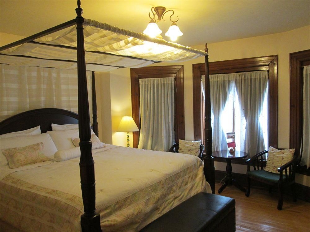Li-Li Bed & Breakfast4