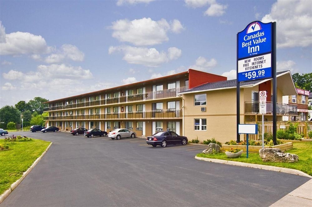 Canadas Best Value Inn2