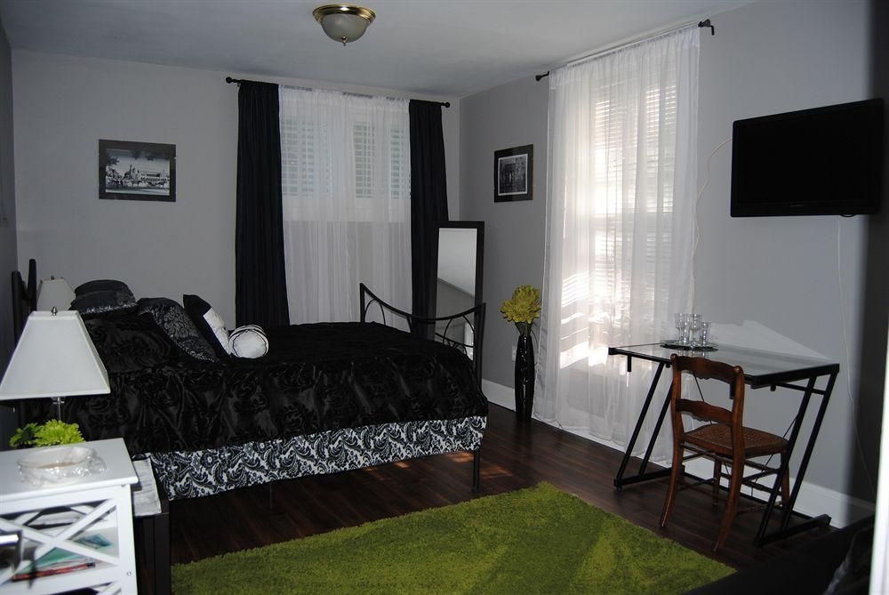 Ascendence Harbourside Mansion B&B3