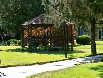 Pinecrest Inn Idaho Falls2