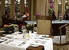 ลา แกรนด์ รีซิเดนซ์ - ซัตตันเพลซ โฮเทล แวนคูเวอร์ (La Grande Residence - Sutton Place Hotel Vancouver)1