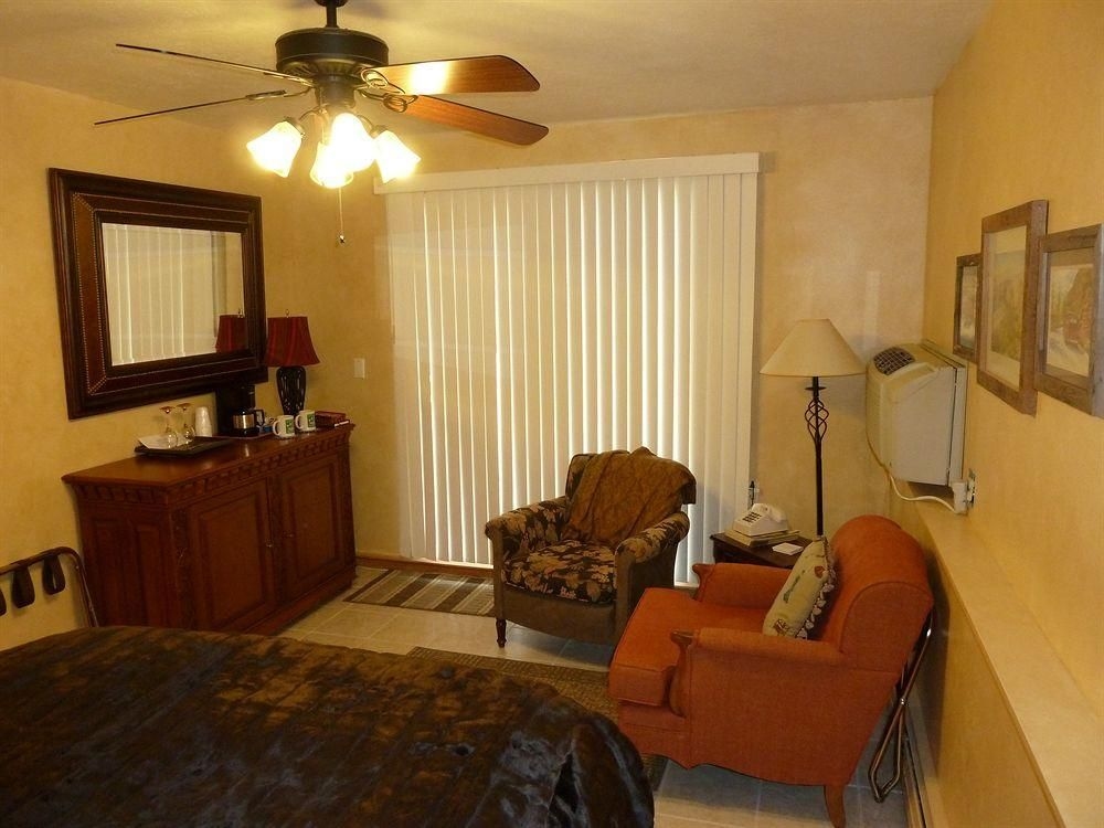 Bad Rock Bed and Breakfast Inn4