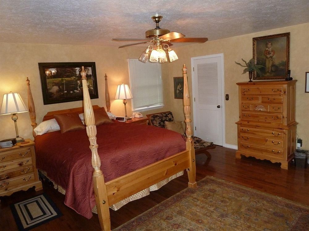 Bad Rock Bed and Breakfast Inn3
