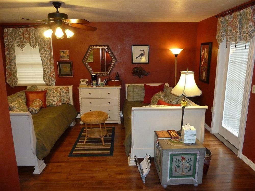 Bad Rock Bed and Breakfast Inn2