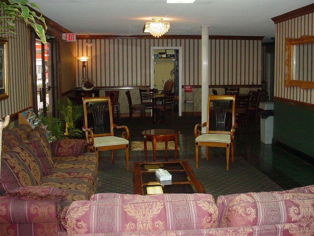 Palms Inn & Suites4