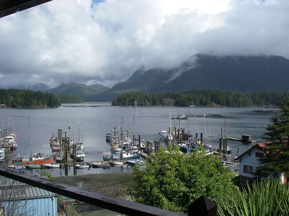 Tofino Harbourview Motel0