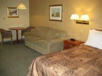 Thunderbird Motor Inn