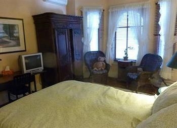 Auberge King Edward Bed and Breakfast4