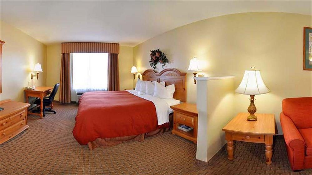 Simply Home Inn & Suites1