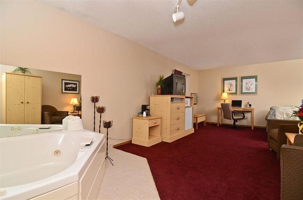 Americas Best Value Inn3
