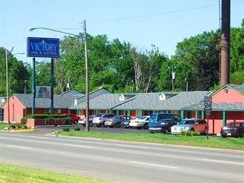 A Victory Inn & Suites - Detroit1