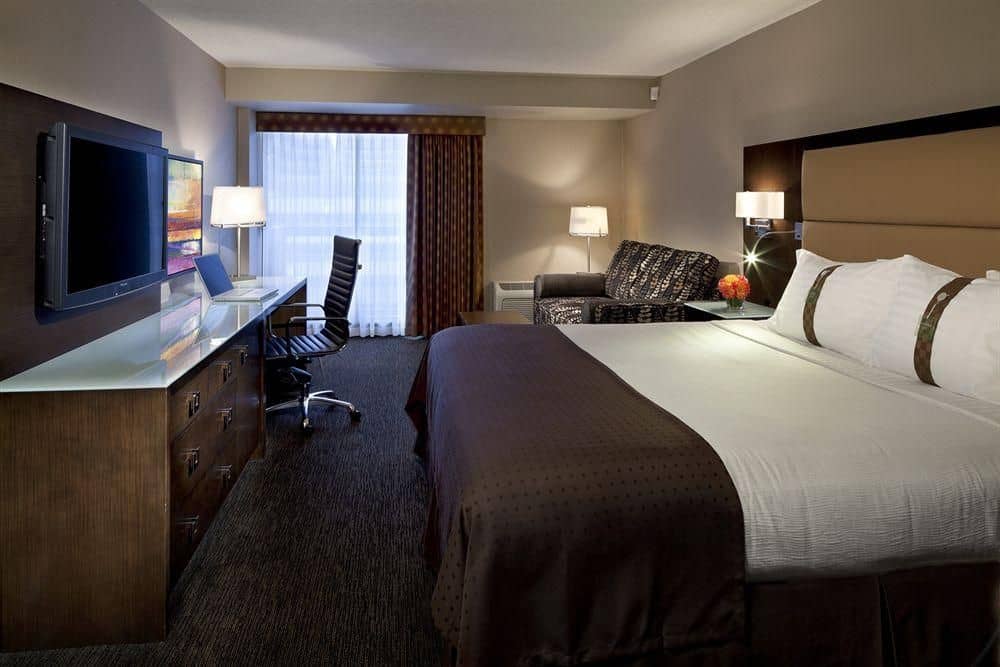Holiday Inn Hotel & Suites Vancouver Downtown Holiday Inn Hotel & Suites Vancouver Downtown