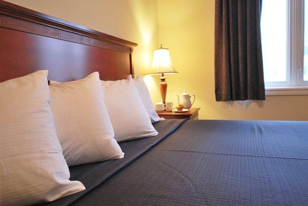 Hillview Terrace Suites Hillview Terrace Suites