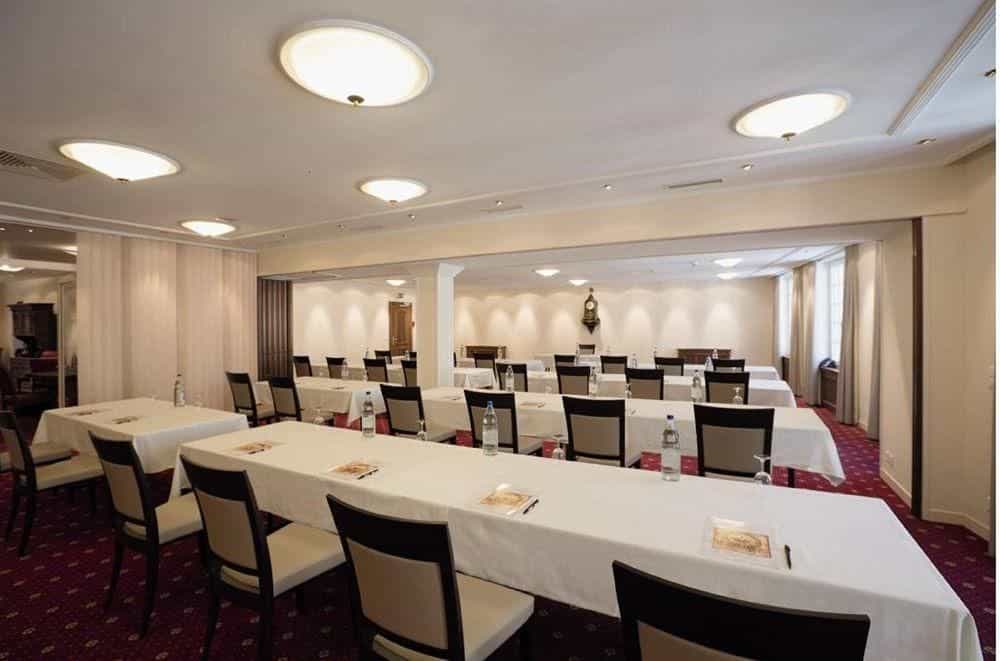 Hotel Roter Turm Hotel Roter Turm