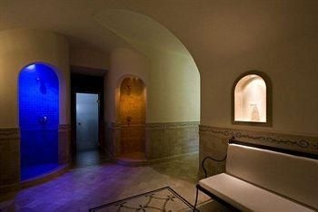 โรงแรมไรน์ วิกตอเรีย เซนต์ มอริตซ์ (Hotel Reine Victoria Saint Moritz)1