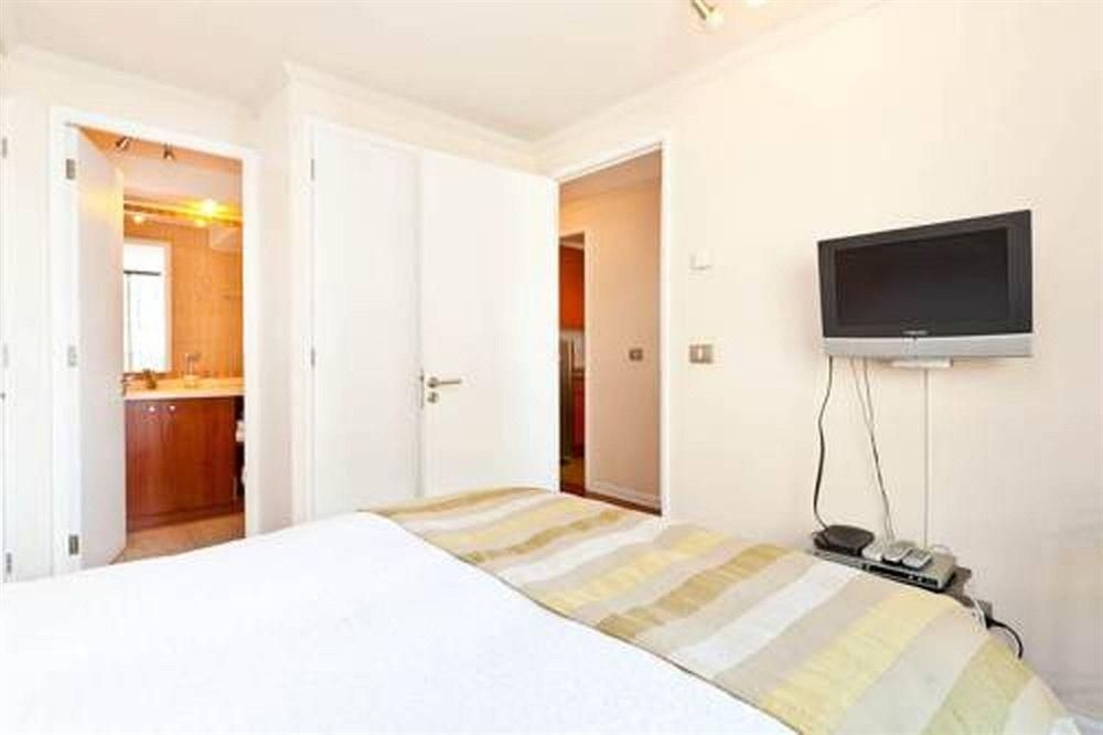 Departamento Amoblado Costasuecia4