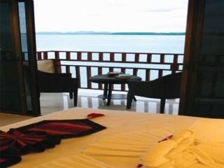 ลันตา ออลซีซันส์ บีช รีสอร์ท (Lanta All Seasons Beach Resort)1