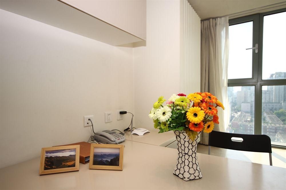Rich & Young Seasons Park Service Apartment2