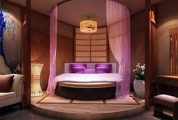 Seine Taster Hotel2