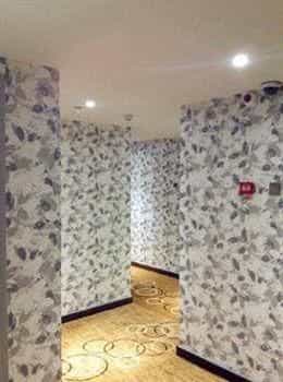 SUPER 8 HOTEL FUZHOU RAILWAY STATION WEST SUPER 8 HOTEL FUZHOU RAILWAY STATION WEST