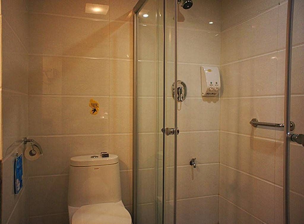 Gongcheng Qianjun International Hotel1