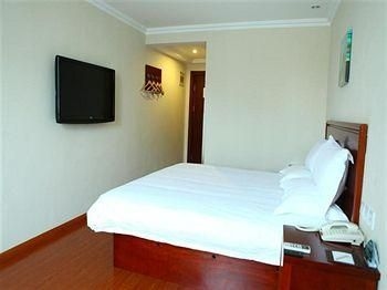 GreenTree Inn Nantong Rudong Bus Station Express Hotel2