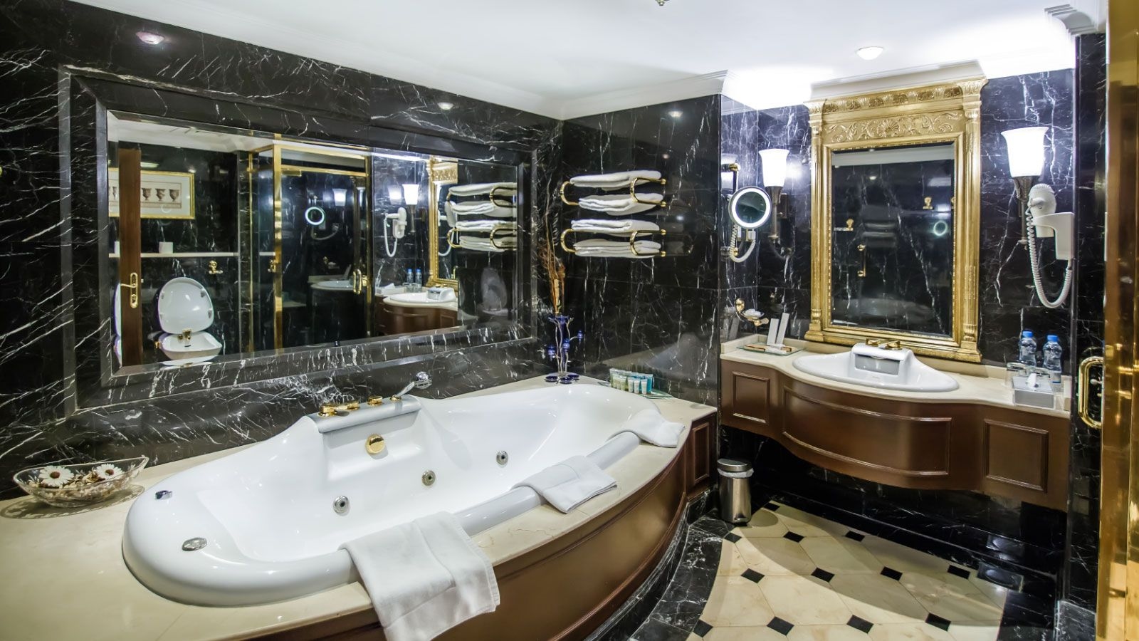 Grand Excelsior Hotel Deira2