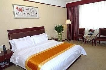 Jiuzhaigou Qianhe International Hotel2