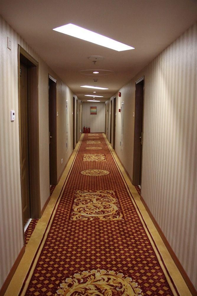 SUPER 8 HOTEL SHENZHEN DI WANG HONG BAO LU4