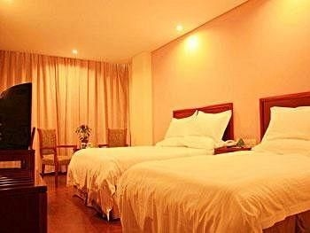GreenTree Inn Weifang Railway Station Hotel4
