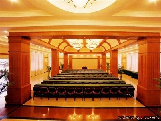 Railway Commercial Hotel2