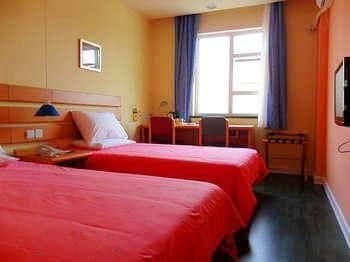Home Inn Qingdao Siliu South Road Home Inn Qingdao Siliu South Road