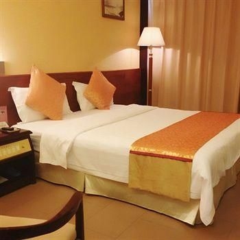 Royal Hotel4