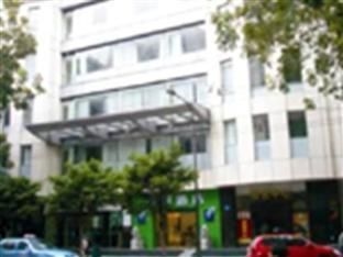 A8 Hotel1