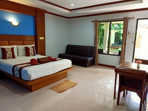 Deluxe Bungalow with Air-conditioning