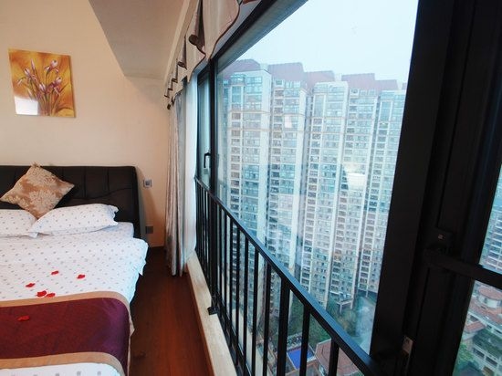 ปาเจา หลินเจียง ฉางพิน โฮเทล อพาร์ตเมนต์ (Pazhou Linjiang Shangpin Hotel Apartment)1