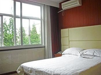 GreenTree Alliange Shanghai Jinyuanbao Hotel4