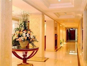 โรงแรมกรีนทรี อินน์ จิงอัน (GreenTree Inn Jingan)0