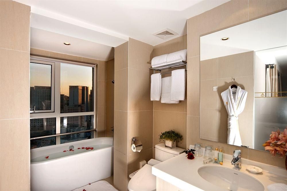 Harbour Plaza Deluxe Serviced Apartment1