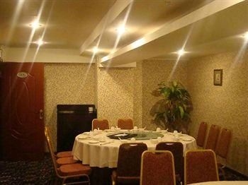 Golden Palace Hotel0