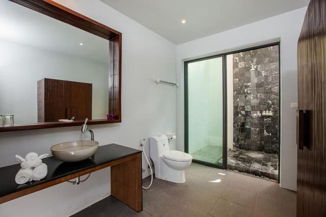 VILLA POOL VIEW ONE BEDROOM