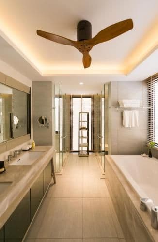 Grand Garden Pavilion King Room - Free Airport Shuttle