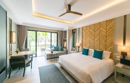 Grand Garden Pavilion King Room - Free Airport Shuttle
