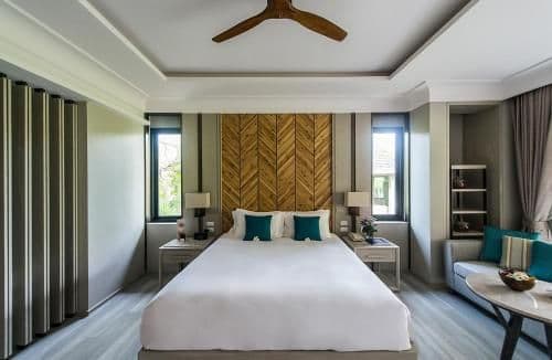 Grand Garden Pavilion King Room - Free Airport Shuttle