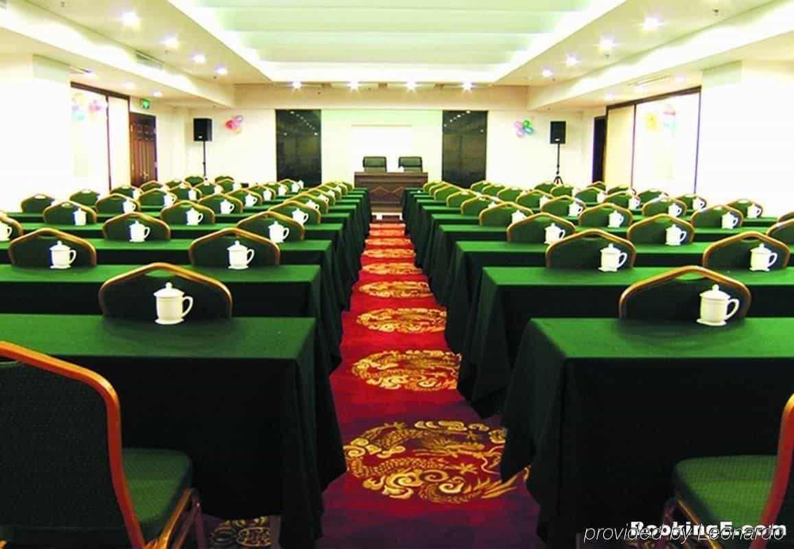 Fengjing Huating Business Hotel Fengjing Huating Business Hotel