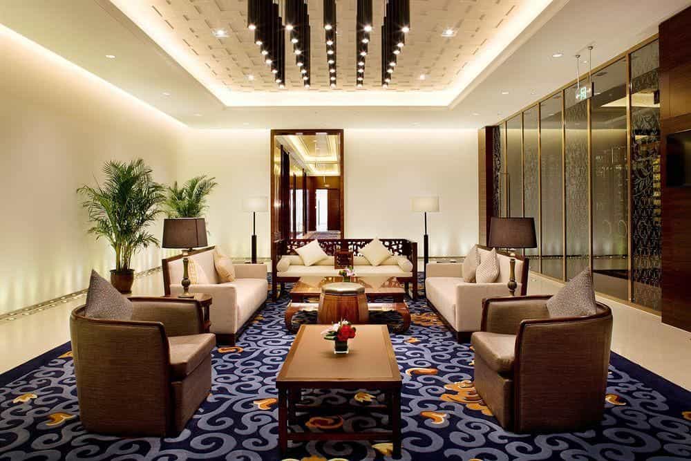 โรงแรมโฮเวิร์ด จอห์นสัน พาร์ควิว พลาซ่า เออร์ดอส