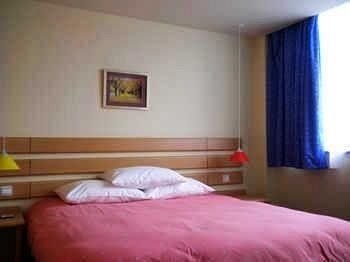 Home Inn Qidong Jianghai Road4