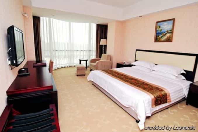 Newport International Hotel Newport International Hotel