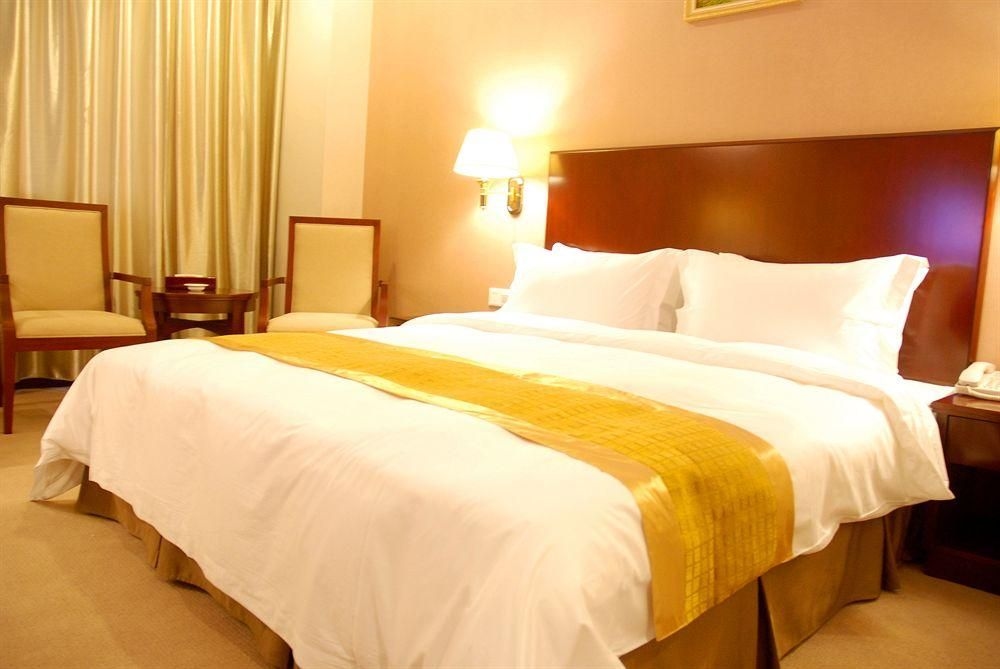 Magnolia Hotel1